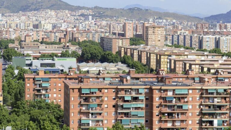BBVA eleva al 7,3% la caída de la venta de viviendas para este año