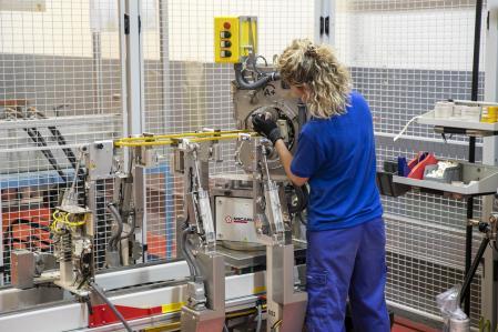 El comercio y la industria impulsan un 8,9% la facturación empresarial en junio