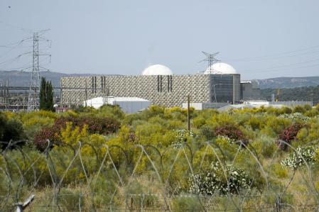 El Gobierno amplía la vida de Almaraz hasta el 2030 aludiendo a la crisis en Oriente Medio