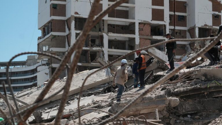 La cifra de muertos por los terremotos en Venezuela ya supera los 6.000