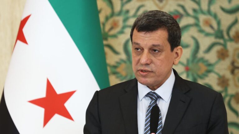 Las kurdosirias Fuerzas de Siria Democrática anuncian su disolución