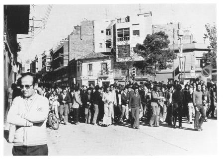 Imagen de la huelga general en 1976 en Santa Coloma de Gramenet