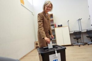 Los islandeses dicen no a negociar su ingreso en la UE