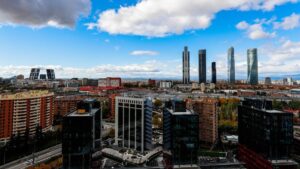 Madrid y Barcelona destacan a nivel global por competitividad y captación de talento