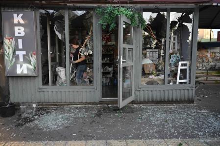 Nueve muertos en un nuevo ataque ruso con misiles balísticos contra Kyiv