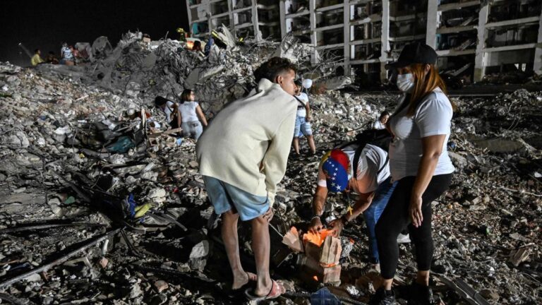Venezuela supera los 6.500 muertos después de dos meses de los terremotos
