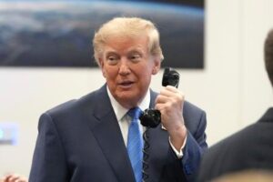 Cómo ser aliado de Trump y no morir en el intento