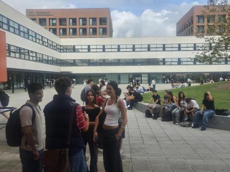 El TecnoCampus empieza el curso con cerca de 5.000 alumnos e impulsa su oferta con un grado pionero en Inteligencia Artificial