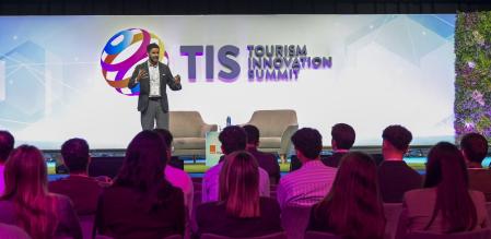 El turismo del futuro (y la IA) se decide en Sevilla: claves del Tourism Innovation Summit 2026