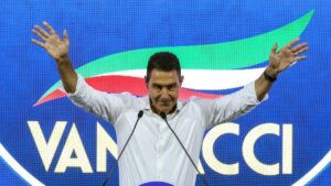 La fiscalía militar italiana investiga a Vannacci por reconstitución del partido fascista