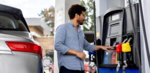 La inflación se dispara hasta el 4,9% por los carburantes