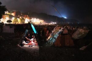 Las murallas no resistirán en Ceuta ni en Sajonia