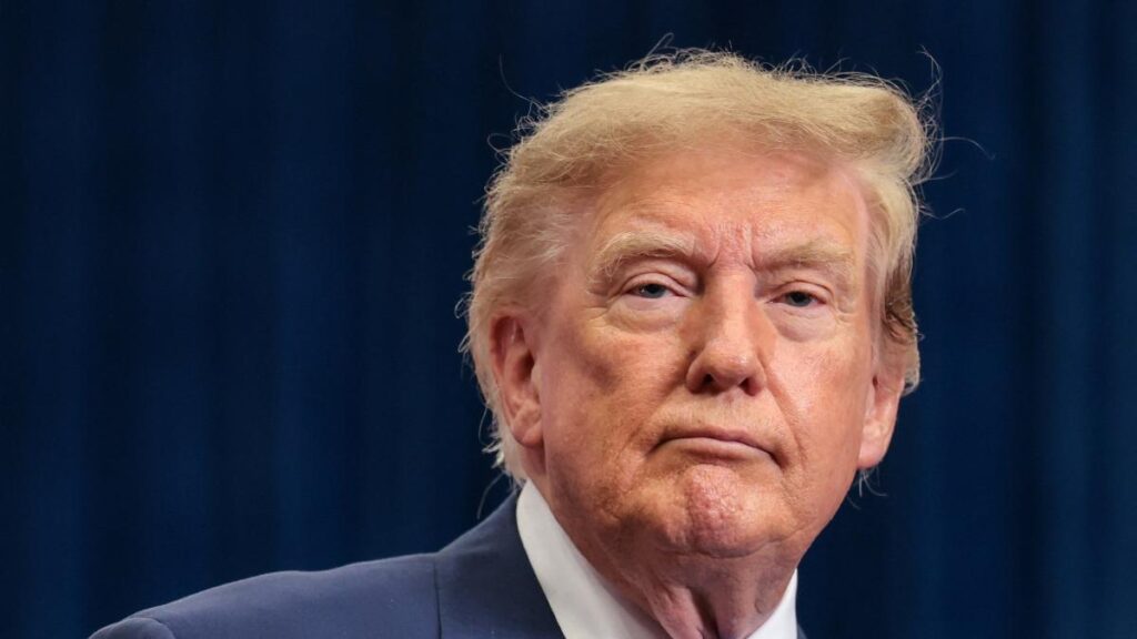 Trump defiende la expansión de los centros de datos: “son la gallina de los huevos de oro”
