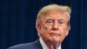 Trump defiende la expansión de los centros de datos: “son la gallina de los huevos de oro”