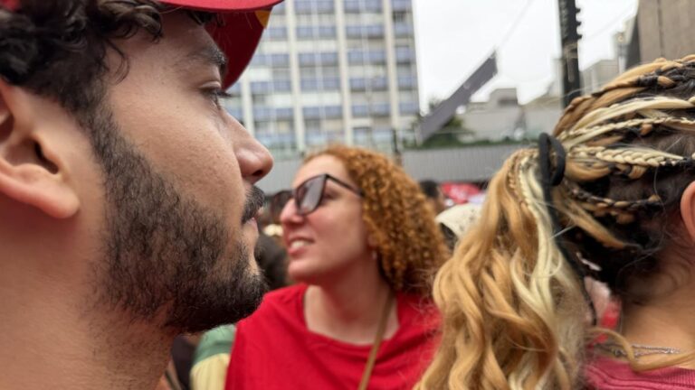 Cómo el tsunami bolsonarista se convirtió en una ola lulista en São Paulo, Río y Belo Horizonte