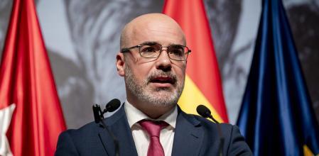 El delegado del Gobierno en la Comunidad de Madrid, Francisco Martín Aguirre, durante el acto de conmemoración del 47º aniversario de la Constitución Española, en la sede de la UNED-Escuelas Pías, a 5 de diciembre de 2025, en Madrid (España). La Delegación del Gobierno en la Comunidad de Madrid ha organizado, un año más, este acto para conmemorar el espíritu de concordia de la Constitución. En esta ocasión, el acto servirá para reivindicar el artículo 27, que reconoce el principio ‘“Todos tienen derecho a la educación”.