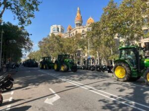 El campo retoma las protestas contra el aumento de los costes de producción