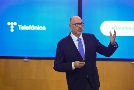 El Santander y Telefónica retan a las empresas familiares a ganar tamaño
