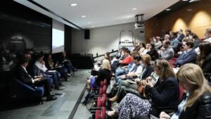 Esade, Impact Bridge y MicroBank destacan el papel de la deuda con propósito como motor de transformación social
