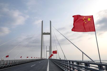El nuevo puente sobre el Yalu, entre Dandong, en China, y Sinuiju, en Corea, fue inaugurado el jueves de la semana pasada, 14 años después de que los chinos finalizaran la construcción