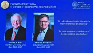 Los académicos estadounidenses Hall y Woodford ganan el Premio Nobel de Economía