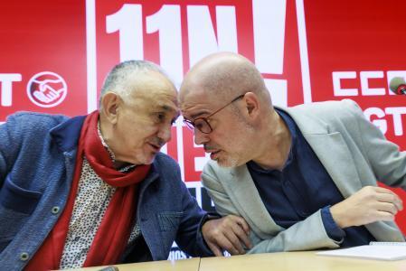 Los sindicatos piden un aumento del 7% del SMI, hasta los 1.300 euros al mes en 2027