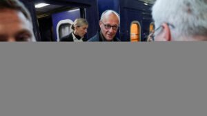Merz viaja por sorpresa a Kyiv tras las amenazas de Putin