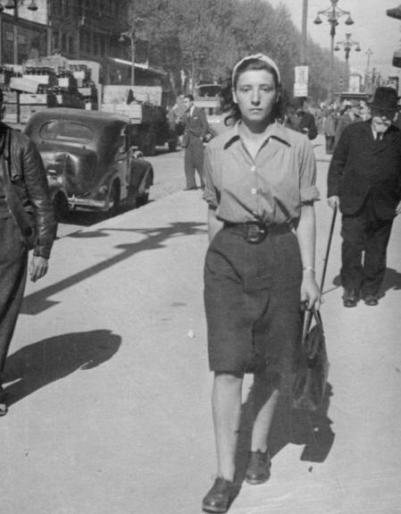 Mélanie Berger-Volle en 1949: después de la guerra volvió a Austria donde conoció al periodista y resistente Lucien Volle. A los diez años volvieron a Francia para siempre