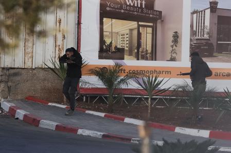 Netanyahu ordena el cierre de Cisjordania tras un tiroteo cerca de Hebrón