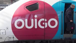 Ouigo cancela todos sus trenes de este viernes y el próximo lunes por la huelga de maquinistas